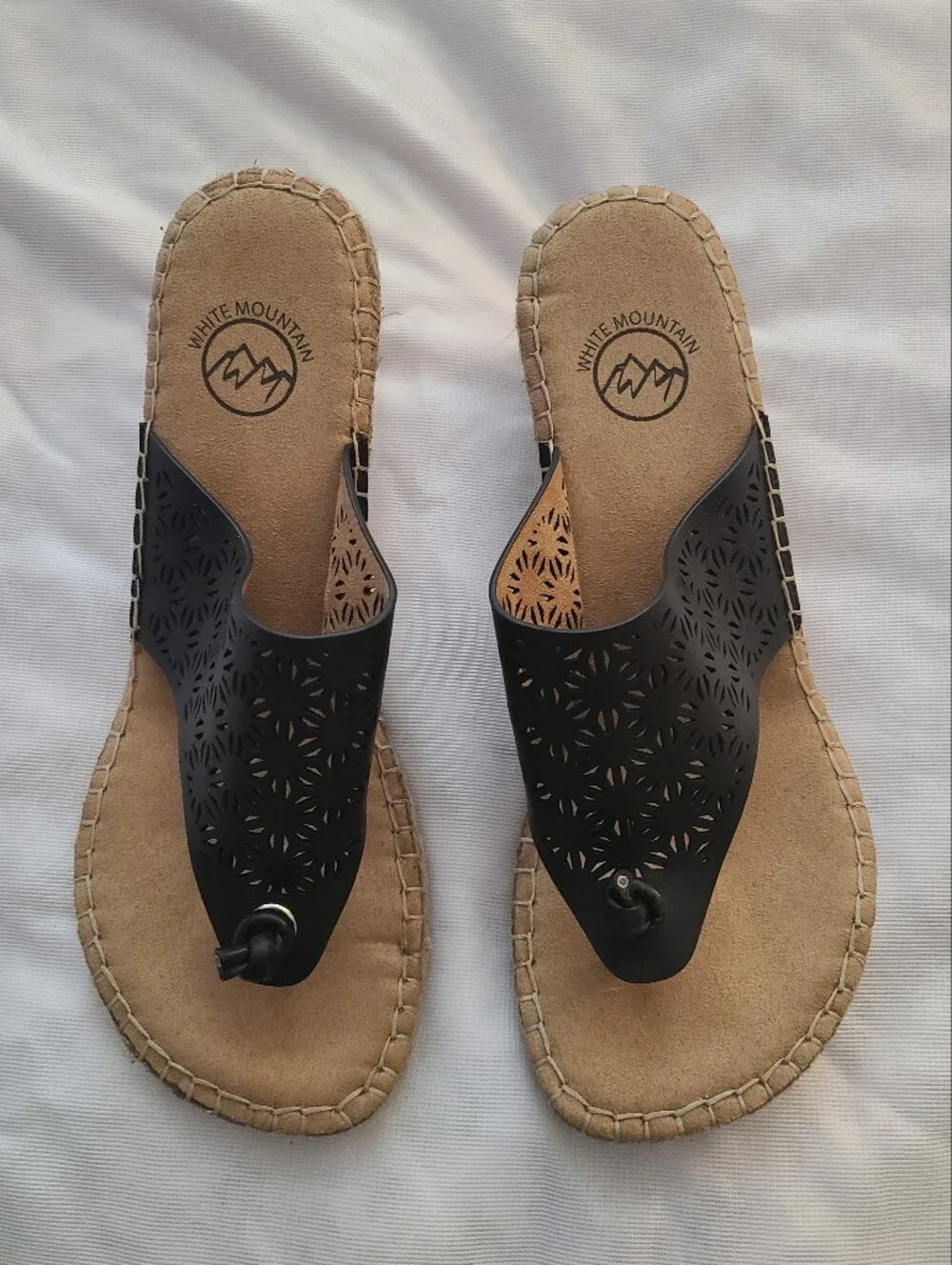 NEW White Mountain Beaux Perforated Wedge Sandals Black